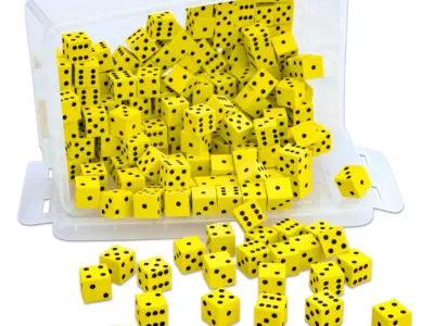 200 Skumterninger til undervisning i kasse