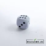 Terning spilleterning i træ 16 mm - hvid sort