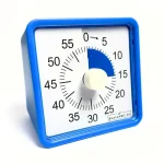 Lydløs timer i blå – et praktisk nedtællingsur til skole, hjem og køkken. Perfekt som time timer til opgaver, pligter og madlavning. CE-godkendt og robust design. Vist fra side.