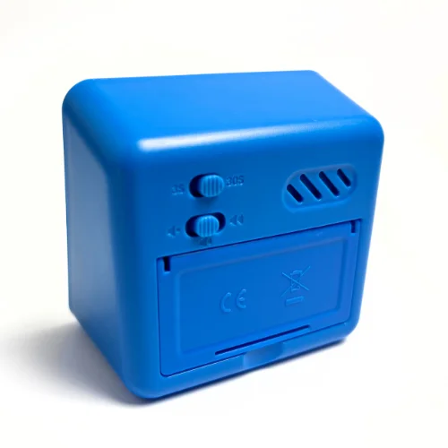 Lydløs timer i blå – et praktisk nedtællingsur til skole, hjem og køkken. Perfekt som time timer til opgaver, pligter og madlavning. CE-godkendt og robust design. Bagside.