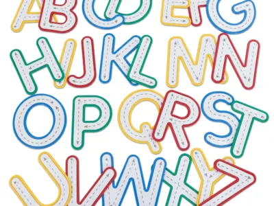 Farverige bogstaver til at føle og skrive