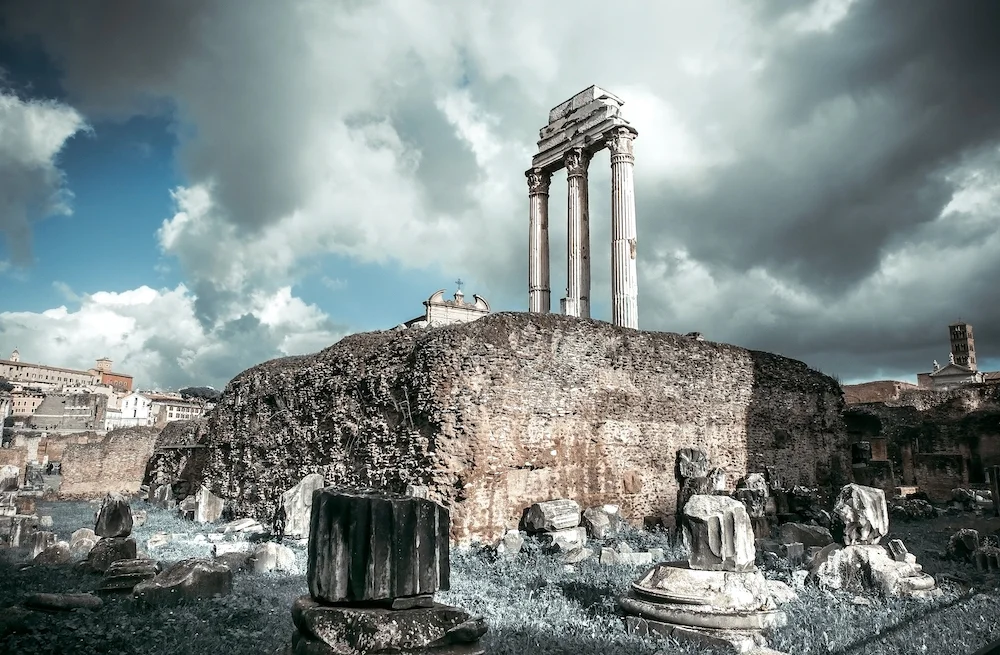 Krig i rom. En historisk gennemgang.