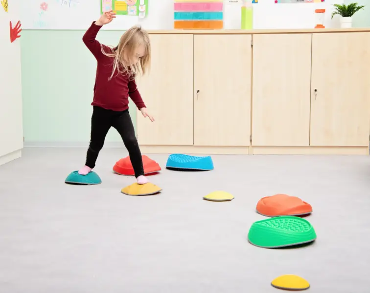 Balance-øer – farverig leg og motoriktræning i ét!