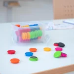 Tavlemagneter – Sæt med 80 stk. i flotte farver